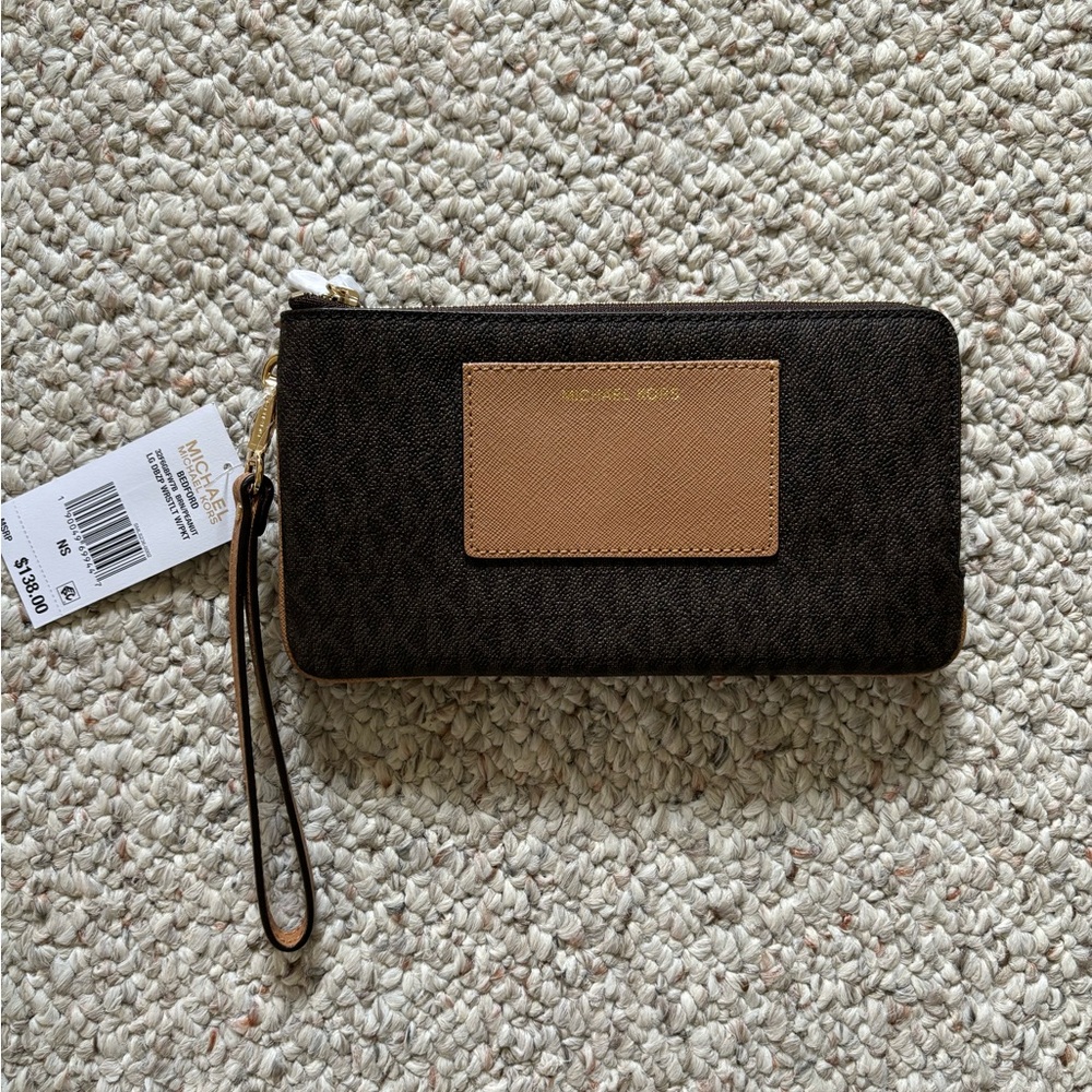 Michael Kors Bedford Double Zip Pocket Large Wristlet